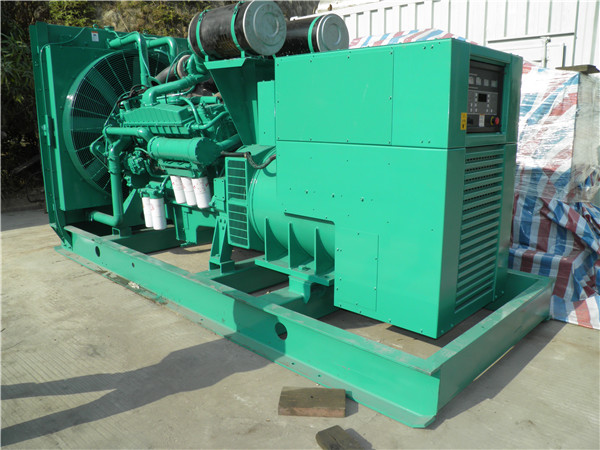 连山发电机租赁-厂家给大家介绍发电机失磁现象