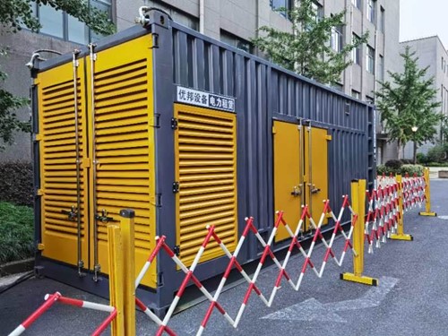 连山如何使用转速表检查发动机的转速？