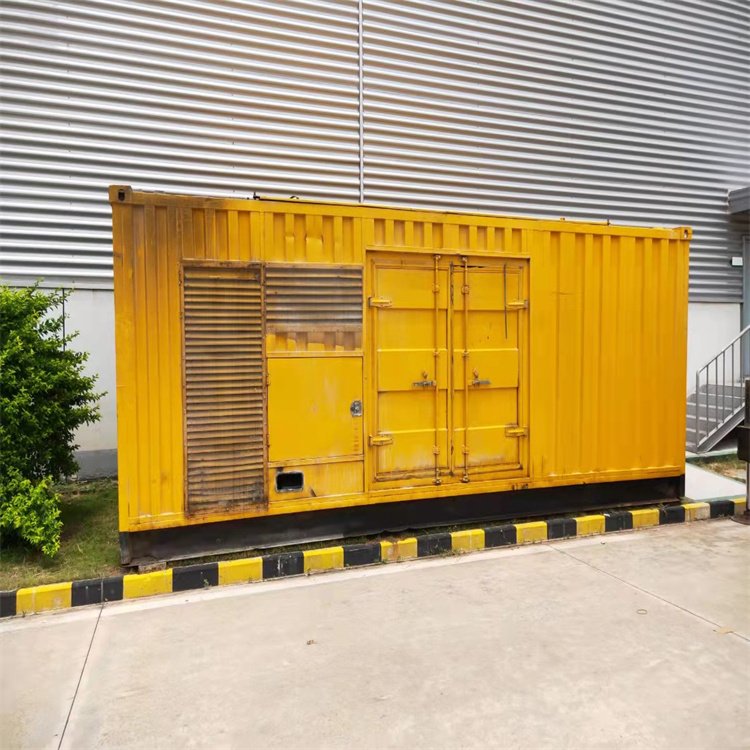 连山柴油发电机组在冬季启动前如何对燃油系统进行预热？